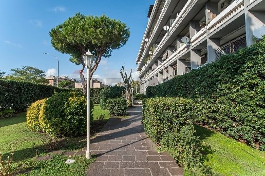 appartamento in vendita a Roma in zona Ostia