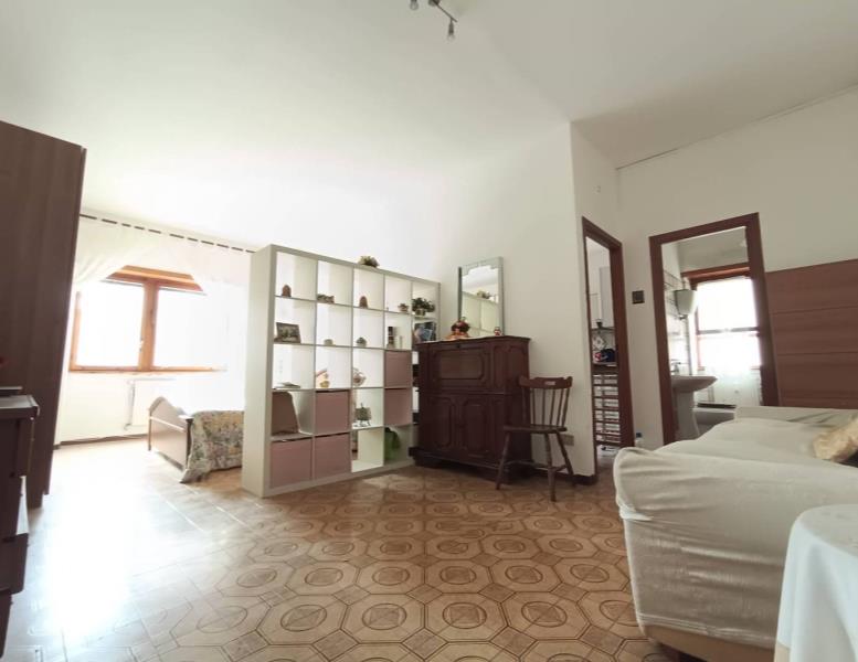 appartamento in vendita a Roma in zona Ostia