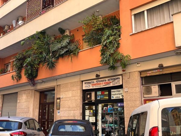 negozio in vendita a Roma in zona Aurelio