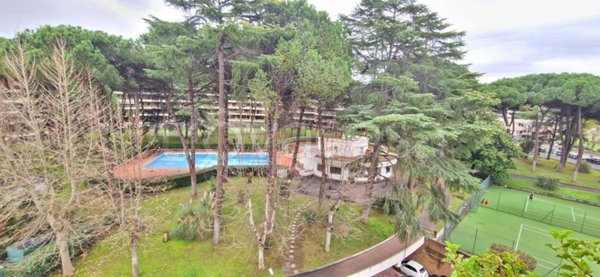 appartamento in vendita a Roma in zona EUR