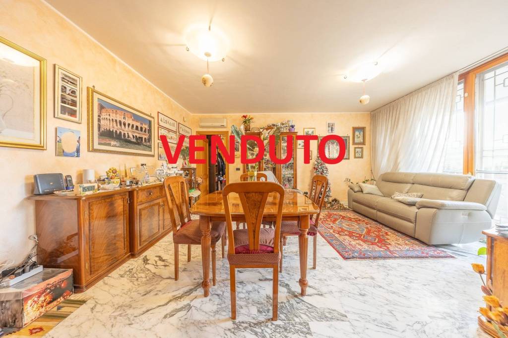 appartamento in vendita a Roma in zona Casal Boccone