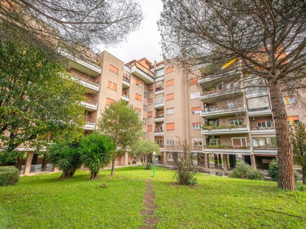 appartamento in vendita a Roma in zona Primavalle