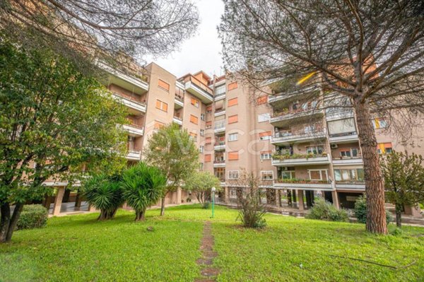appartamento in vendita a Roma in zona Primavalle