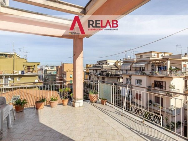 appartamento in vendita a Roma in zona Prenestino-Centocelle
