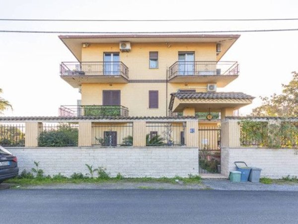 appartamento in vendita a Roma in zona Prenestino-Centocelle