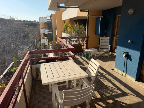 appartamento in vendita a Roma in zona Giuliano Dalmata