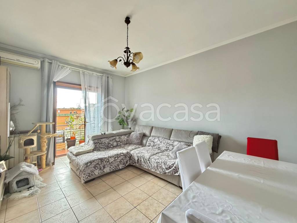appartamento in vendita a Roma in zona Massimina/Casal Lumbroso
