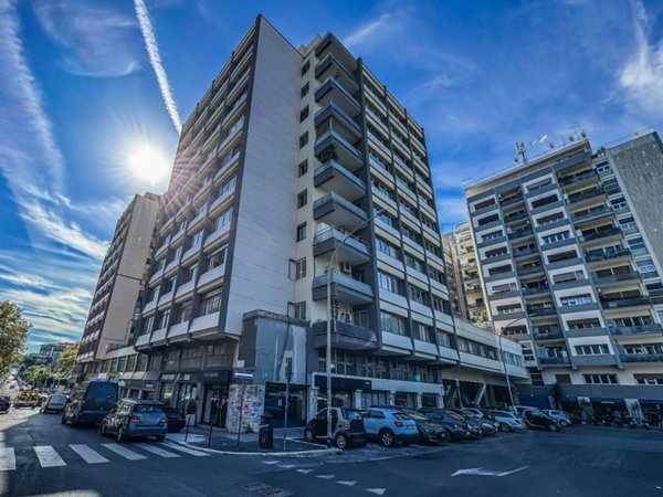 appartamento in vendita a Roma in zona Ostiense