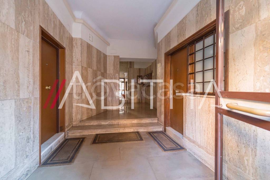 appartamento in vendita a Roma in zona Monte Sacro/Talenti