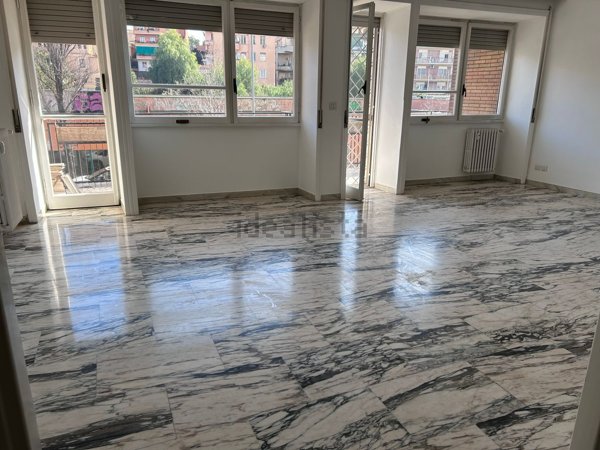 appartamento in vendita a Roma in zona Gianicolense