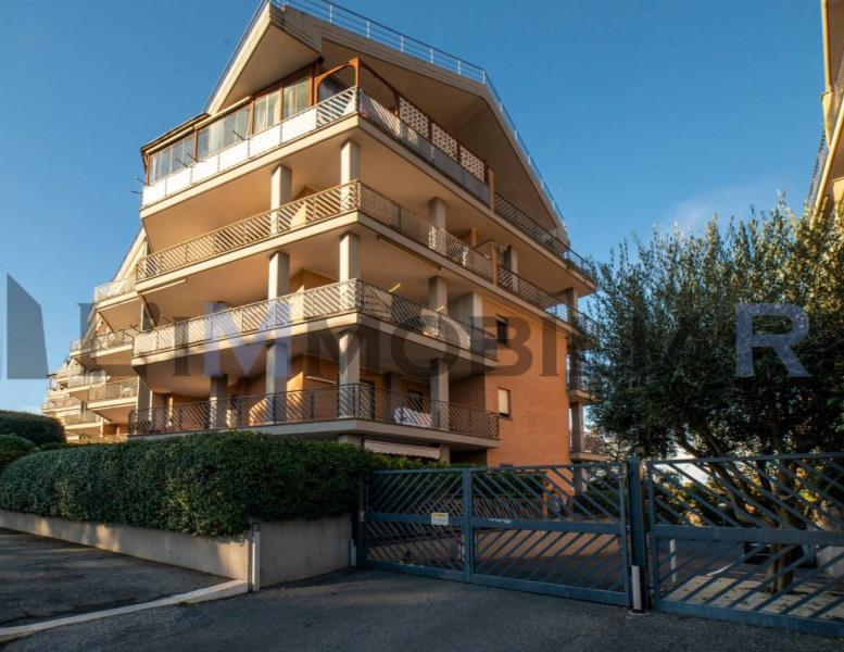 appartamento in vendita a Roma in zona Casalotti