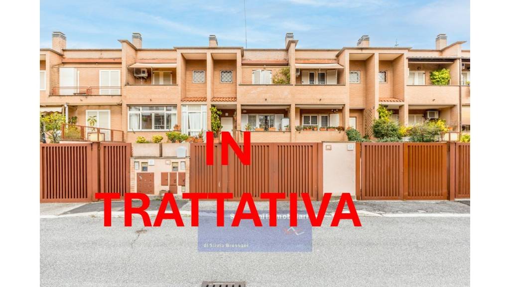 casa indipendente in vendita a Roma in zona Ottavia
