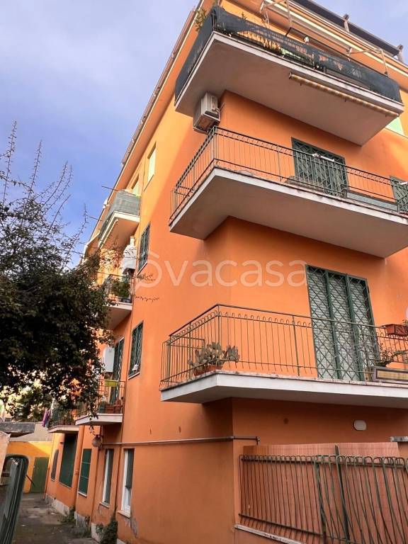 appartamento in vendita a Roma in zona Primavalle