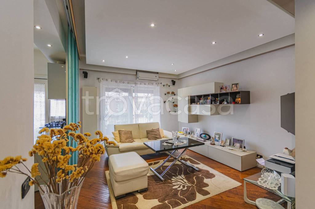 appartamento in vendita a Roma in zona Gianicolense