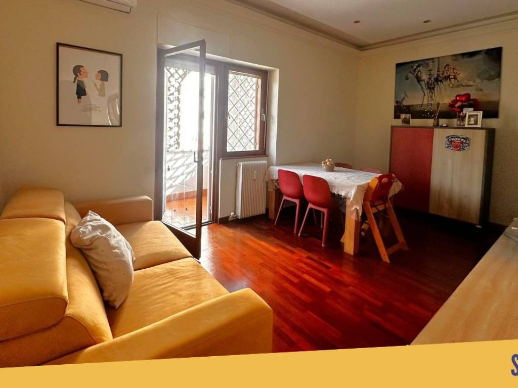 appartamento in vendita a Roma in zona Spinaceto