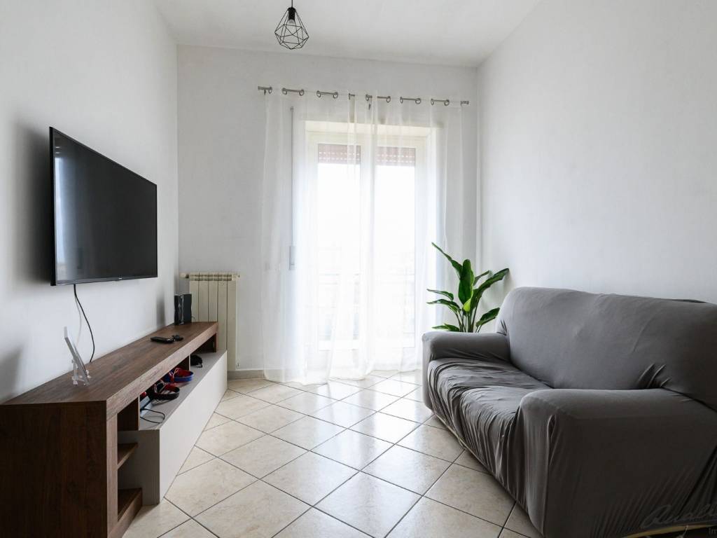 appartamento in vendita a Roma in zona Giardini di Corcolle