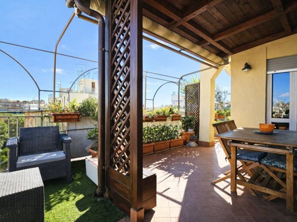 appartamento in vendita a Roma in zona Ostia