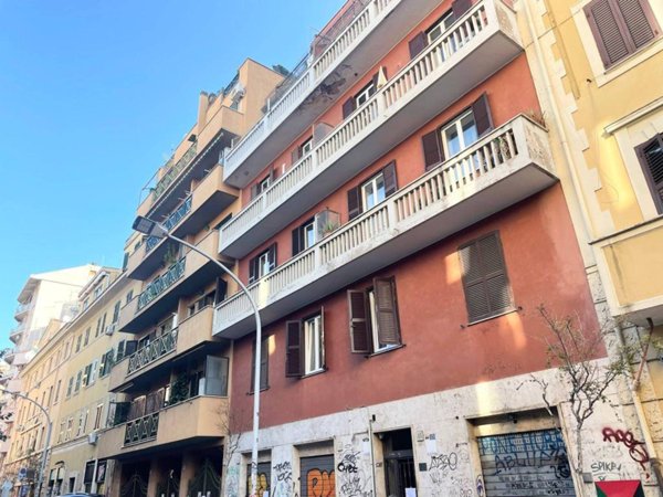 locale commerciale in vendita a Roma in zona Tiburtino