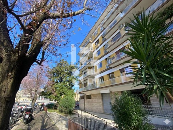 appartamento in vendita a Roma in zona Rione Prati