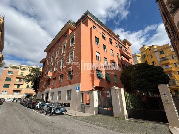 appartamento in vendita a Roma in zona Nomentano