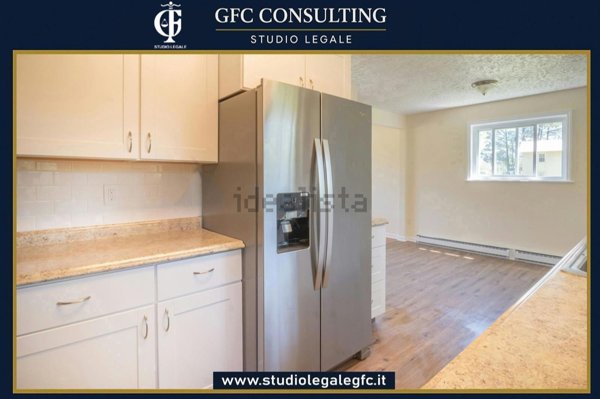 appartamento in vendita a Roma in zona Finocchio