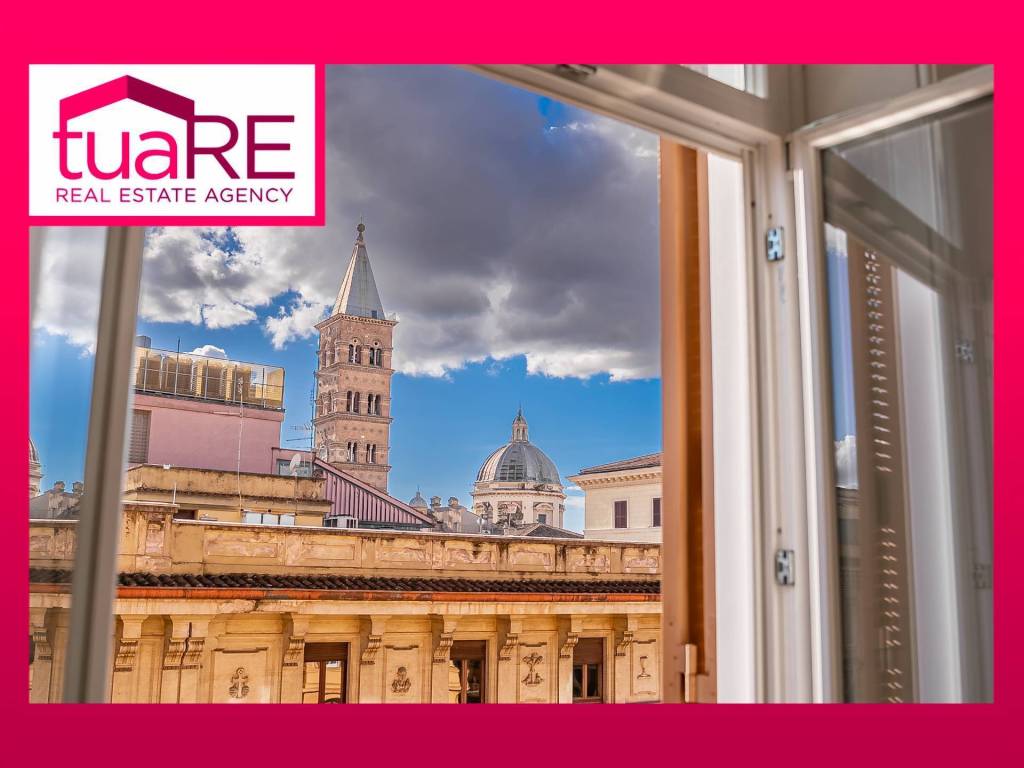 appartamento in vendita a Roma in zona Rione Monti/Campitelli