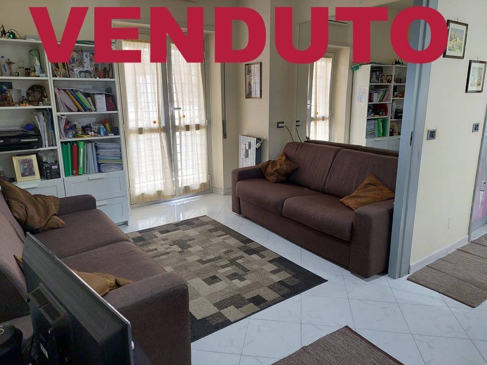 appartamento in vendita a Roma in zona Tuscolano