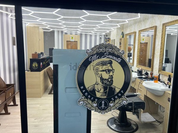 locale commerciale in vendita a Roma