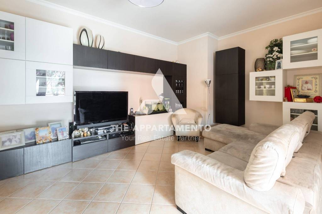 appartamento in vendita a Roma in zona Labaro