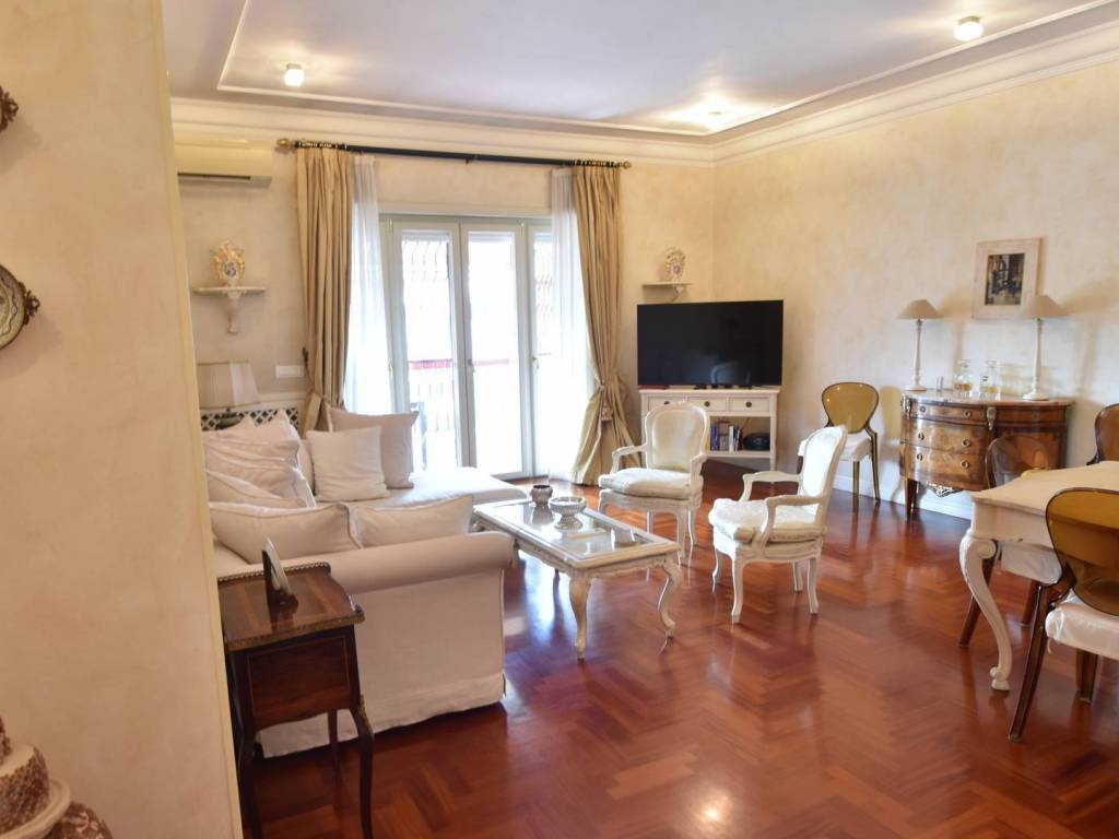 appartamento in vendita a Roma in zona Gianicolense