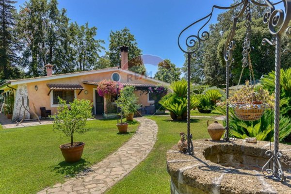 casa indipendente in vendita a Roma in zona Olgiata