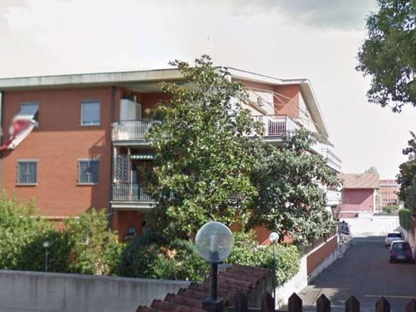 negozio in vendita a Roma in zona Borghesiana