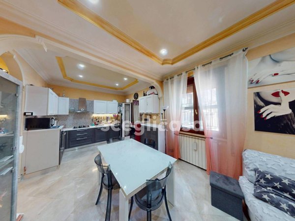 appartamento in vendita a Roma in zona Romanina