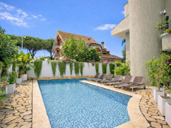 casa indipendente in vendita a Roma in zona Infernetto