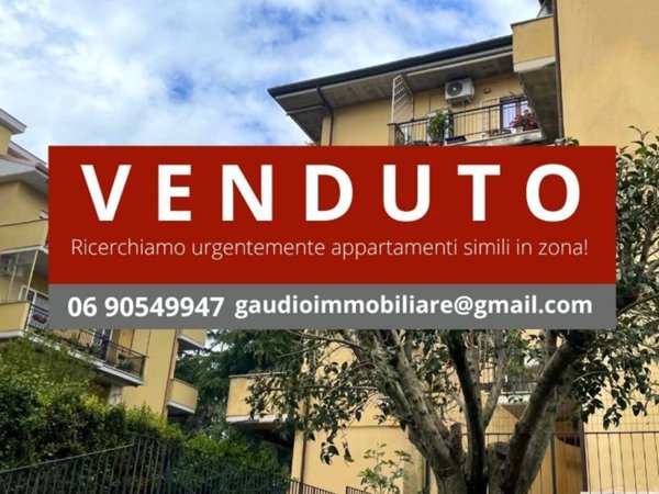 appartamento in vendita a Roma in zona Tor di Quinto