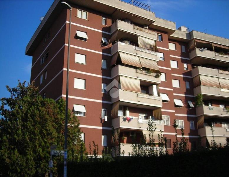 appartamento in vendita a Roma in zona Ponte Mammolo