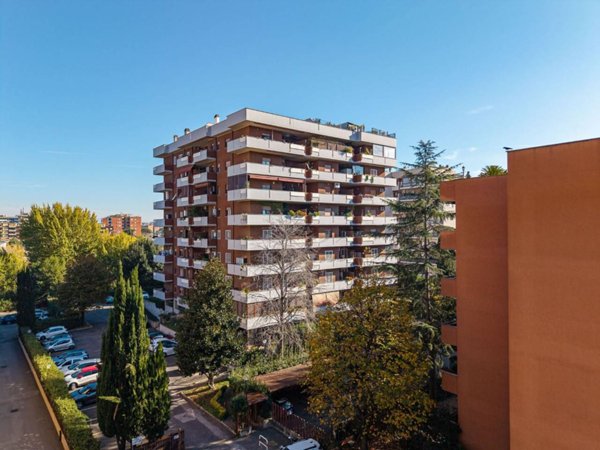 appartamento in vendita a Roma in zona Torrino