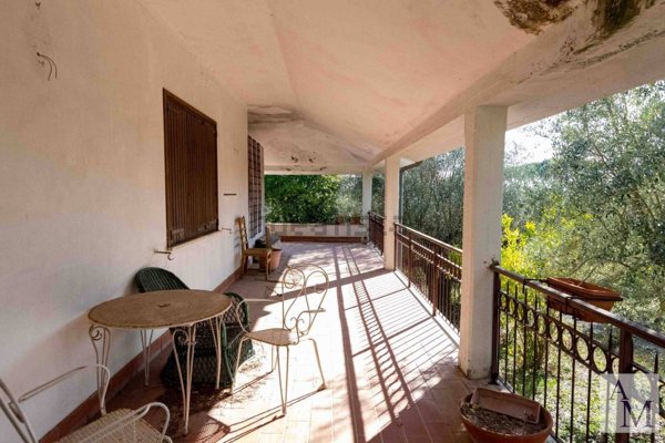 casa indipendente in vendita a Roma in zona Cesano