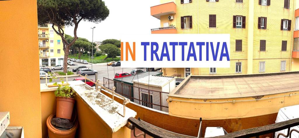 appartamento in vendita a Roma in zona Ostia