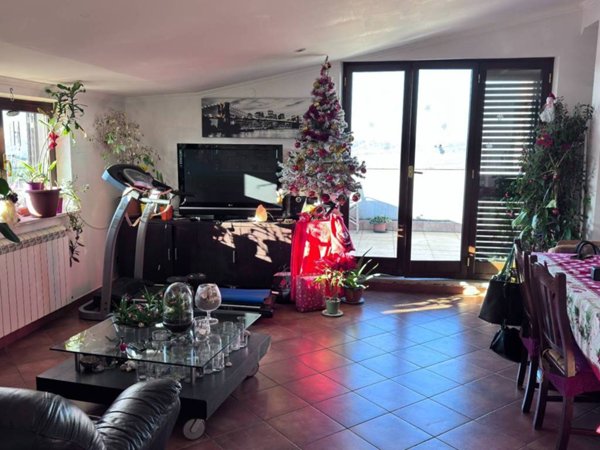 appartamento in vendita a Roma in zona Valle Muricana