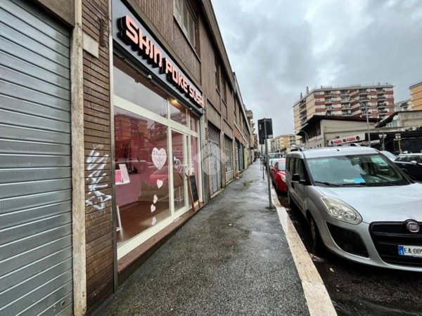 negozio in vendita a Roma in zona Pietralata