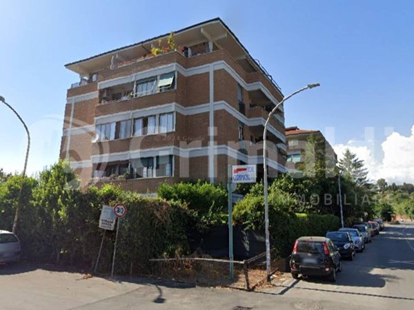 appartamento in vendita a Roma in zona Gianicolense