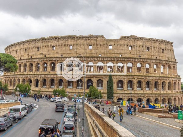 appartamento in vendita a Roma in zona Celio