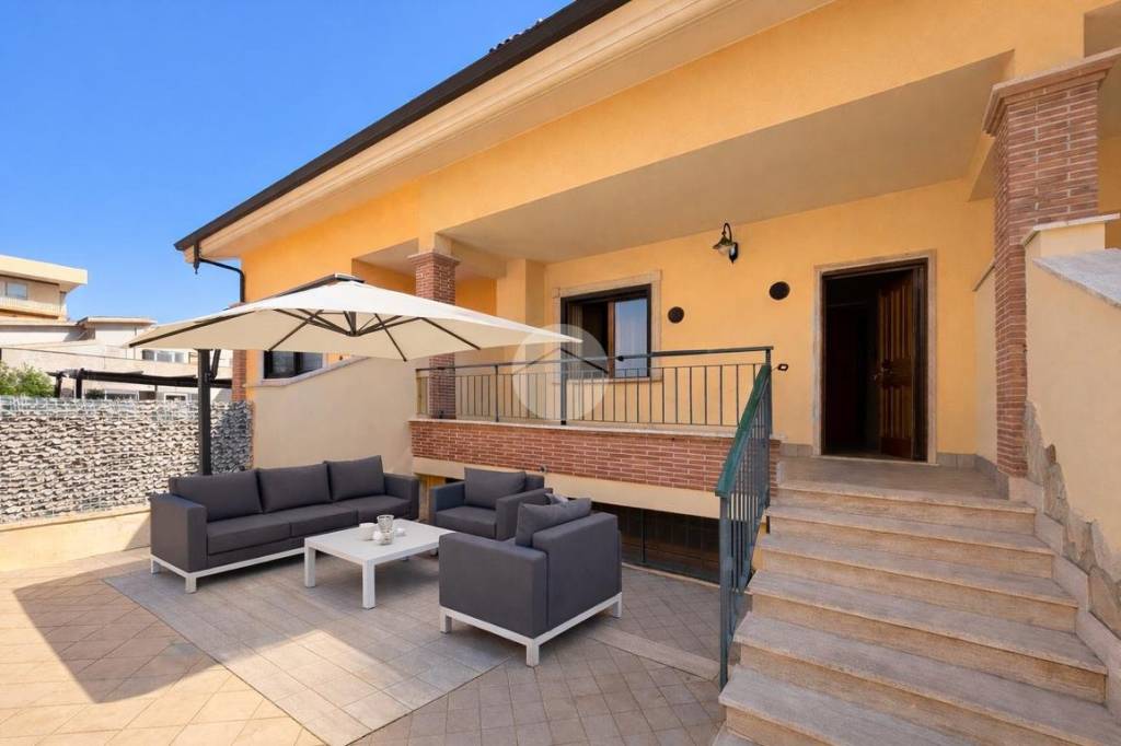 casa indipendente in vendita a Roma in zona Ponte di Nona