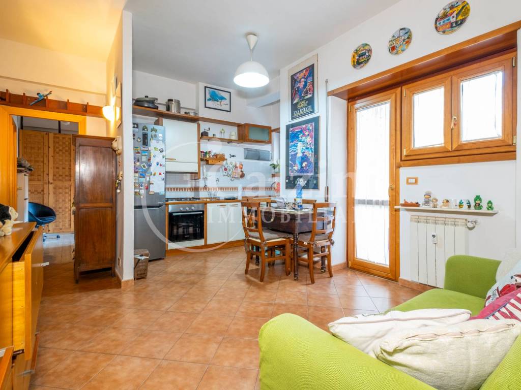appartamento in vendita a Roma in zona Prenestino-Labicano