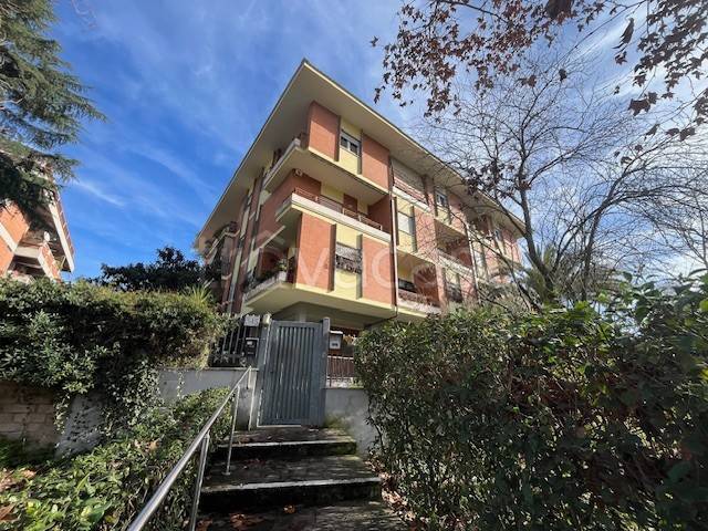 appartamento in vendita a Roma in zona Spinaceto