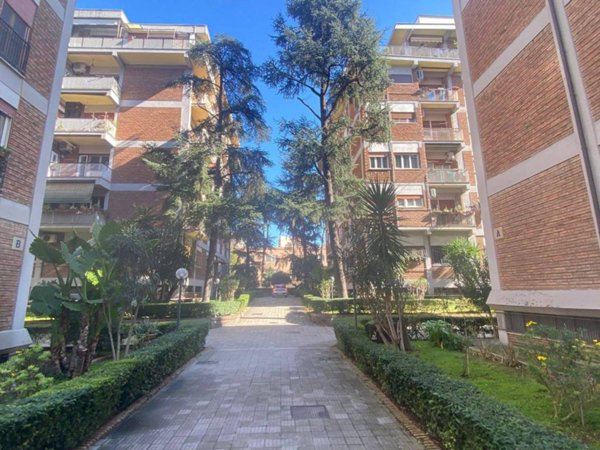 appartamento in vendita a Roma in zona Prenestino-Labicano