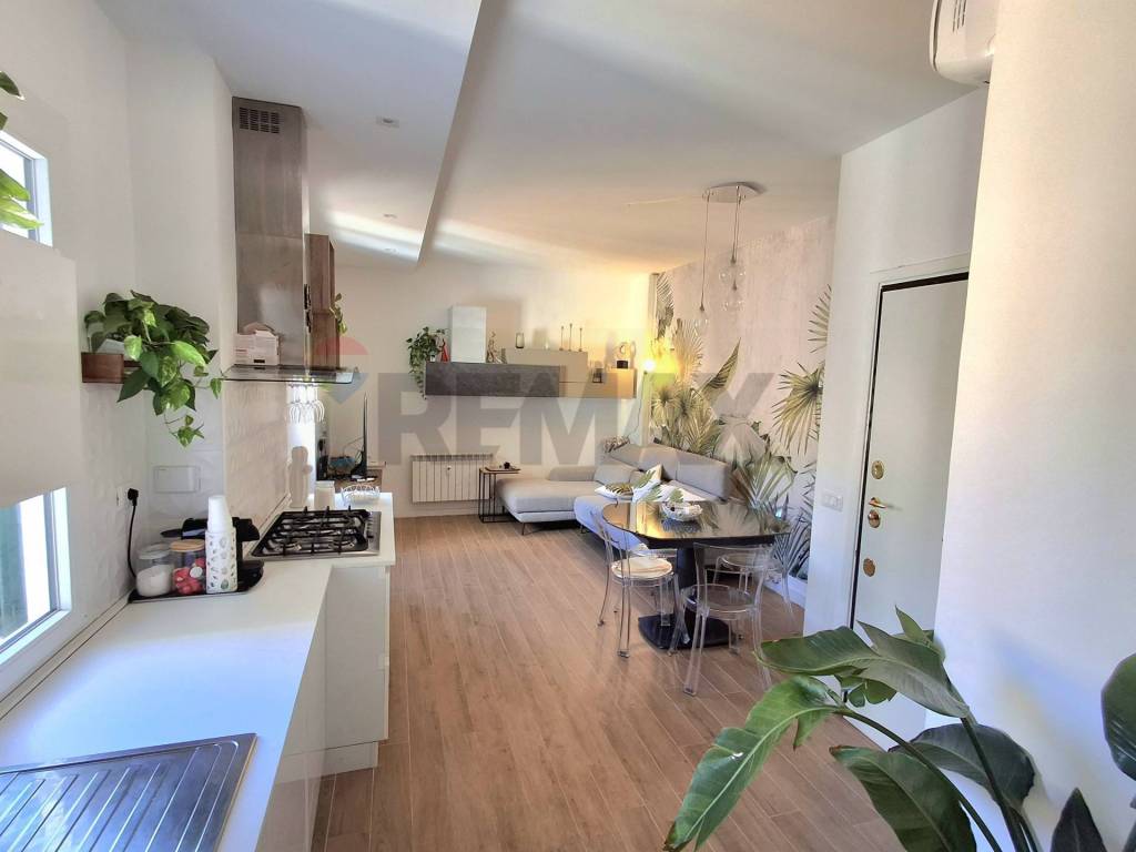 appartamento in vendita a Roma in zona Portuense
