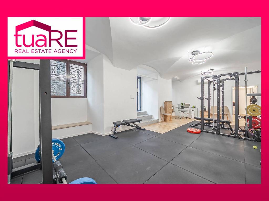 ufficio in vendita a Roma in zona Rione Monti/Campitelli