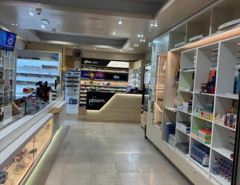 negozio in vendita a Roma in zona Ostiense